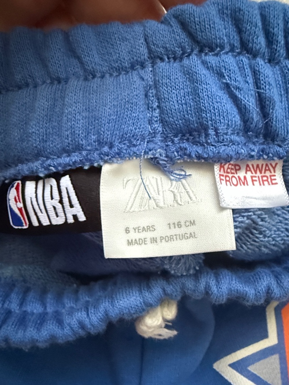 Blue Kids Knicks NBA Shorts with Orange Logo Zara - Picture 3 of 3
